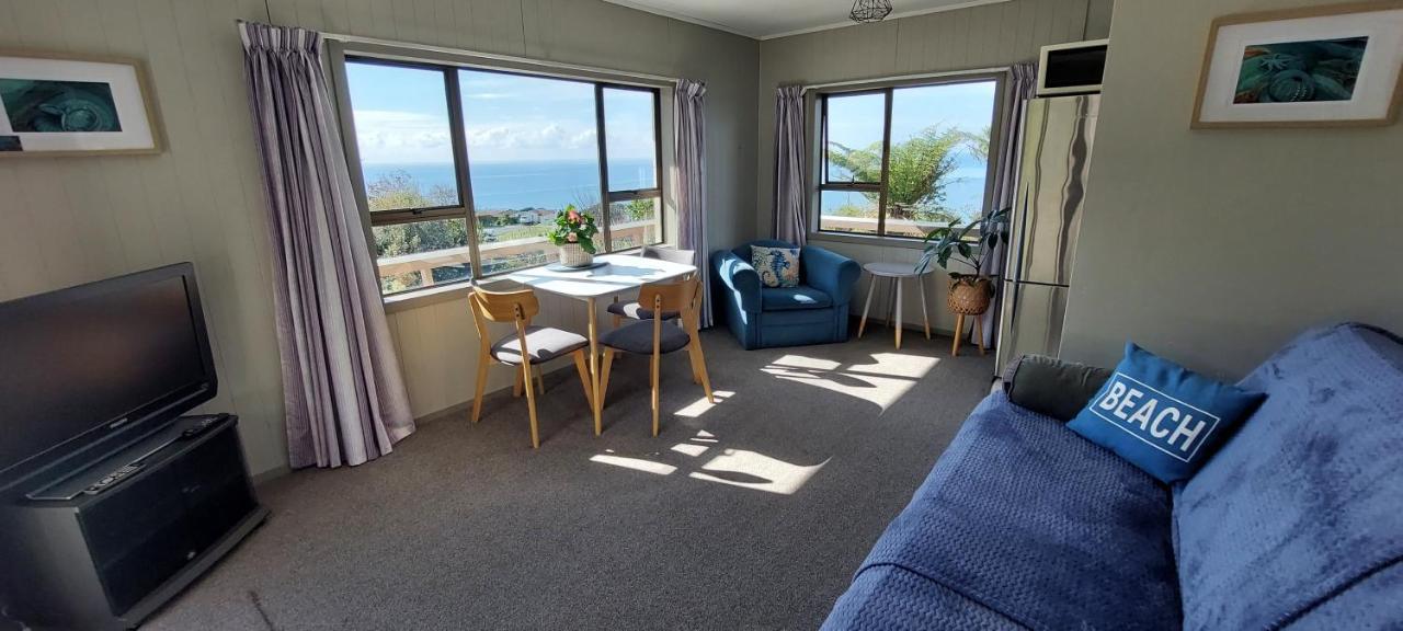 Paku Peak Ocean View Apartment Tairua Bagian luar foto